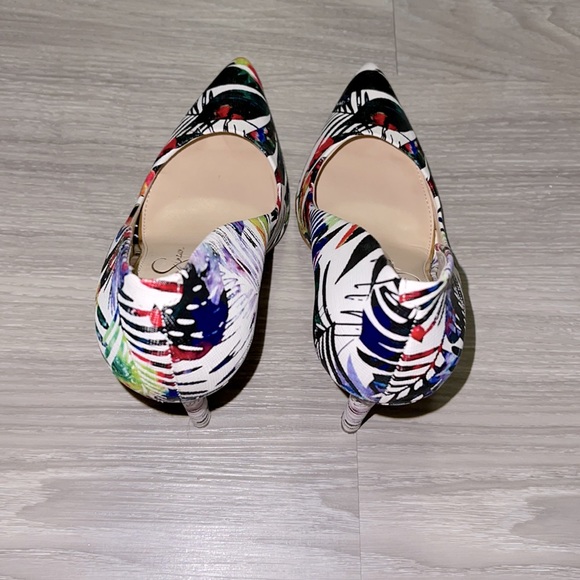 Jessica Simpson Pumps - Picture 3 of 4